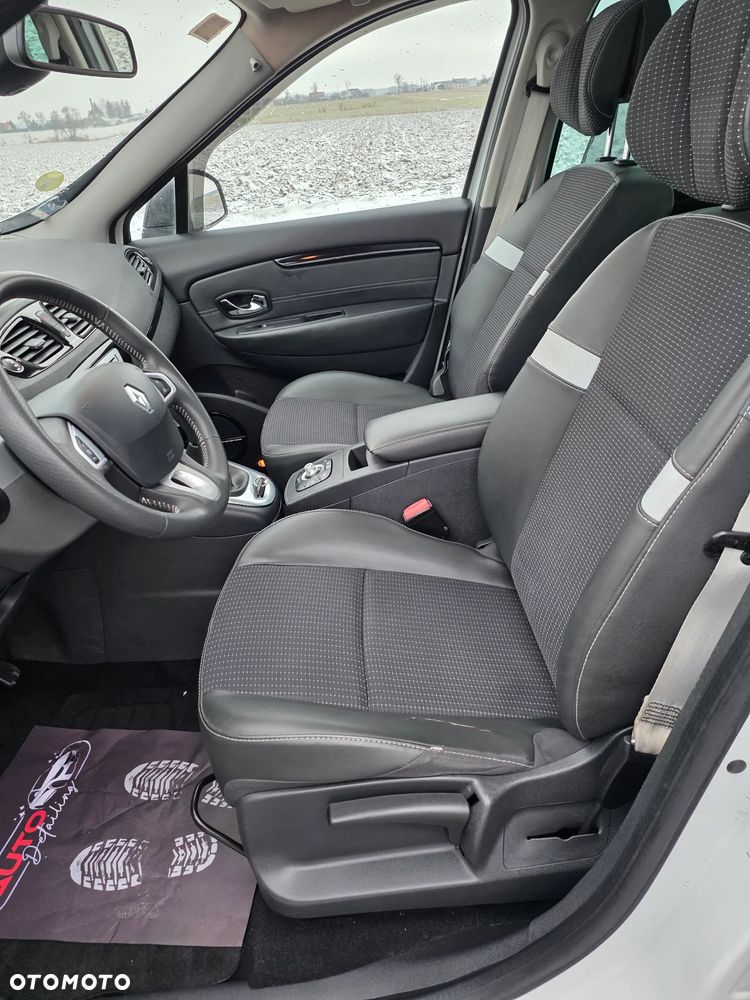 Renault Grand Scenic dCi 110 EDC Bose Edition - 19