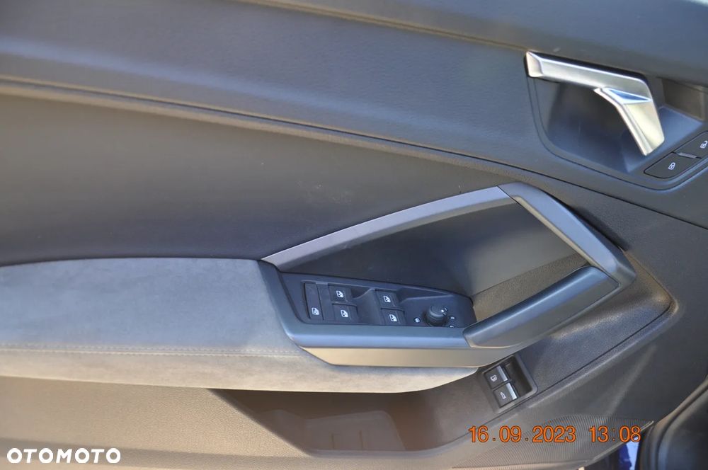 Audi Q3 ver-45-tfsi-e-s-line-s-tronic - 33