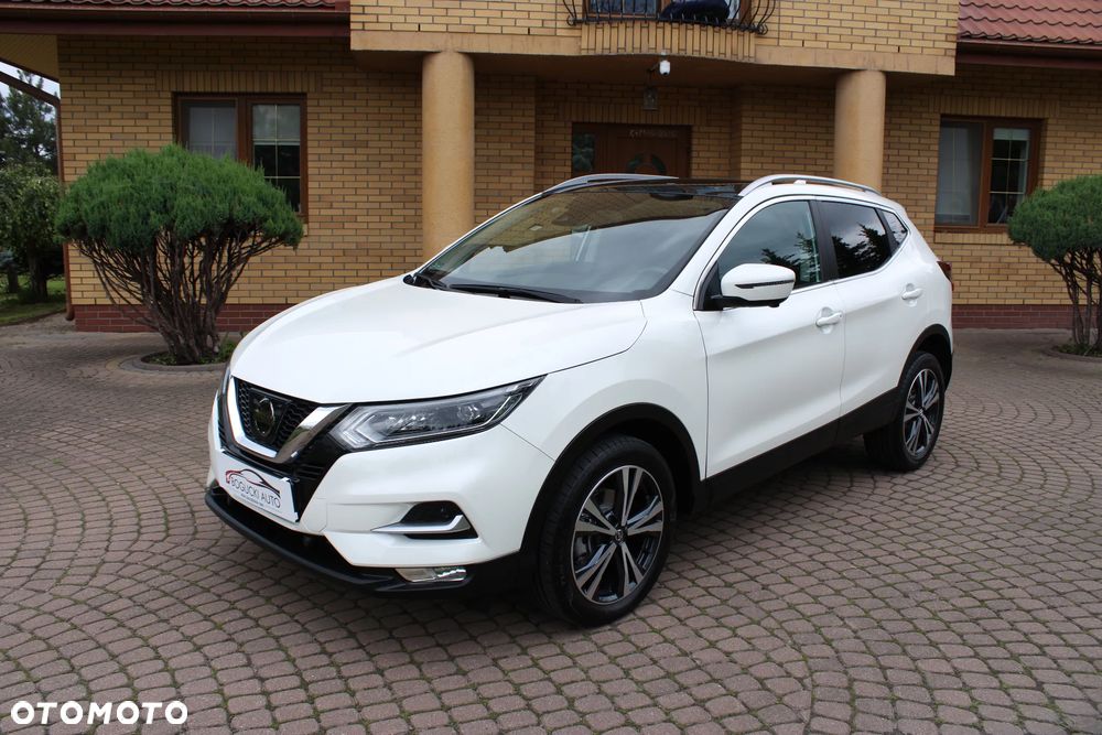 Nissan Qashqai 1.6 DCi N-Connecta Xtronic EU6 - 3