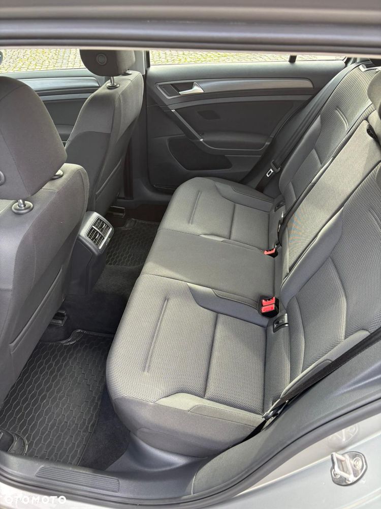 Volkswagen Golf Variant 1.5 TSI BMT Comfortline - 26