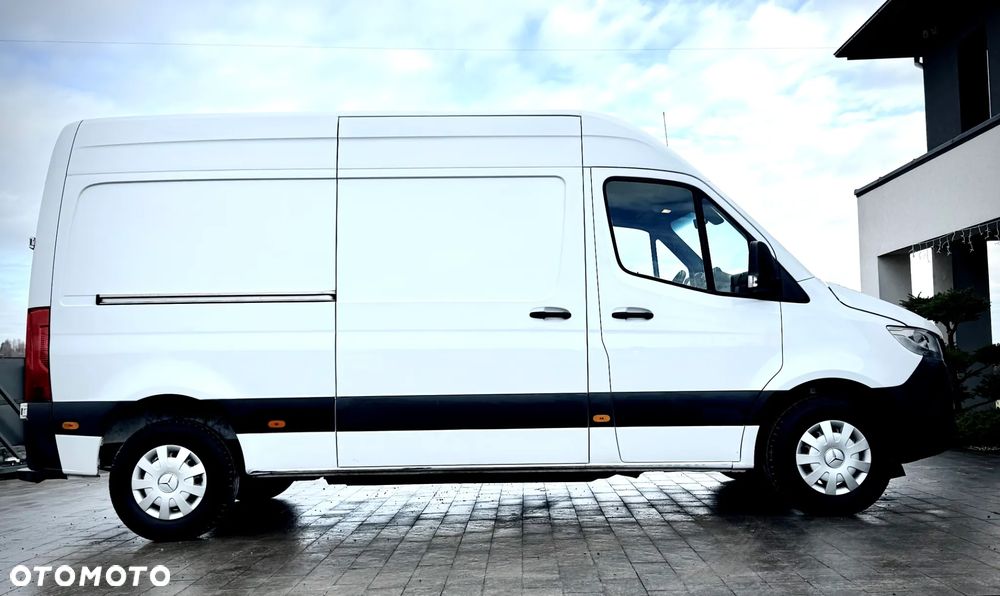 Mercedes-Benz eSPRINTER - 7