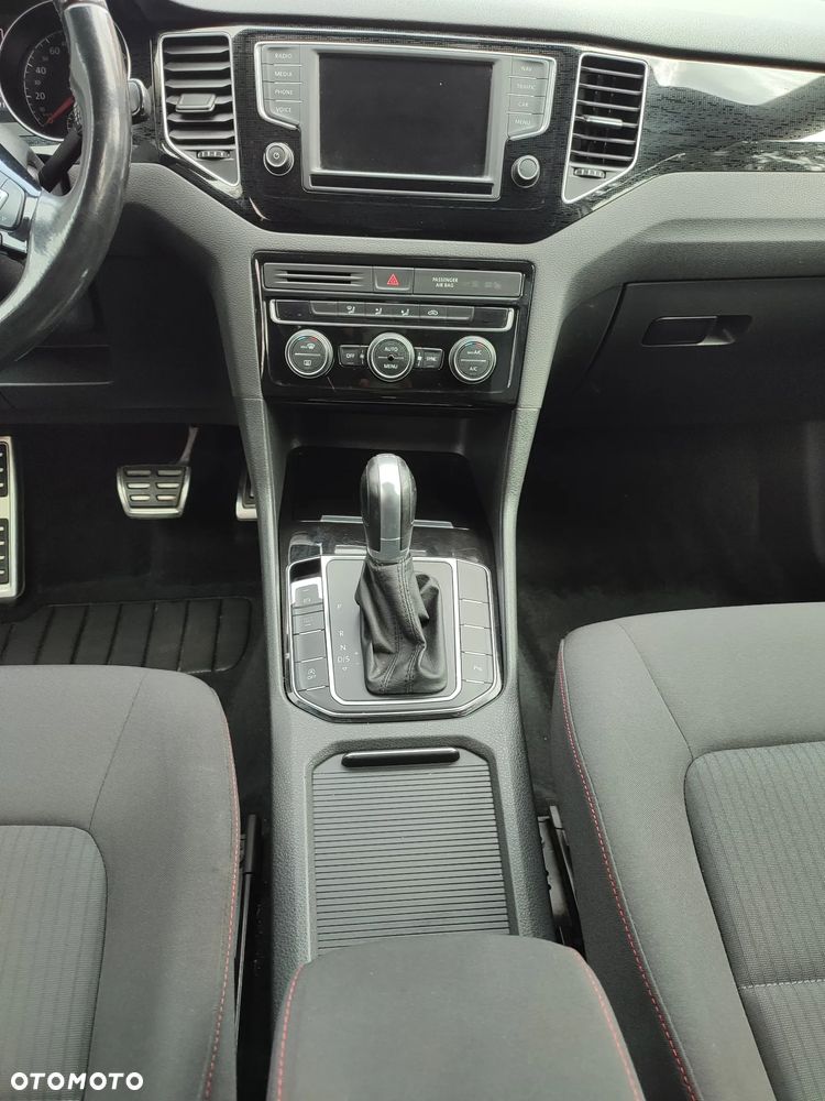 Volkswagen Golf Sportsvan 1.6 TDI (BlueMotion Technology) DSG Sound - 30