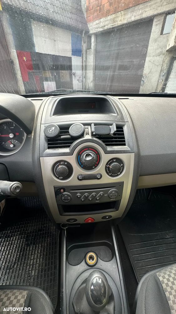 Renault Megane - 15