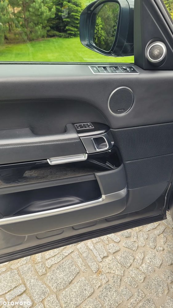 Land Rover Range Rover 4.4SD V8 AB Black - 33