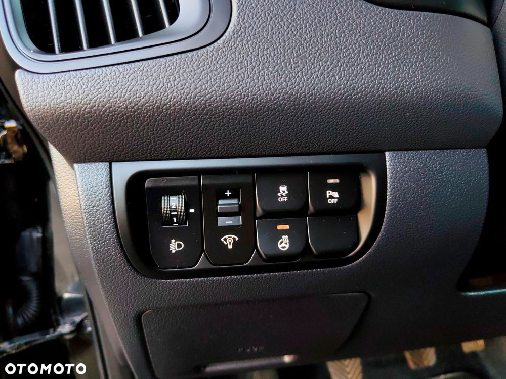 Kia Rio 1.4 Fifa World Cup Edition - 21
