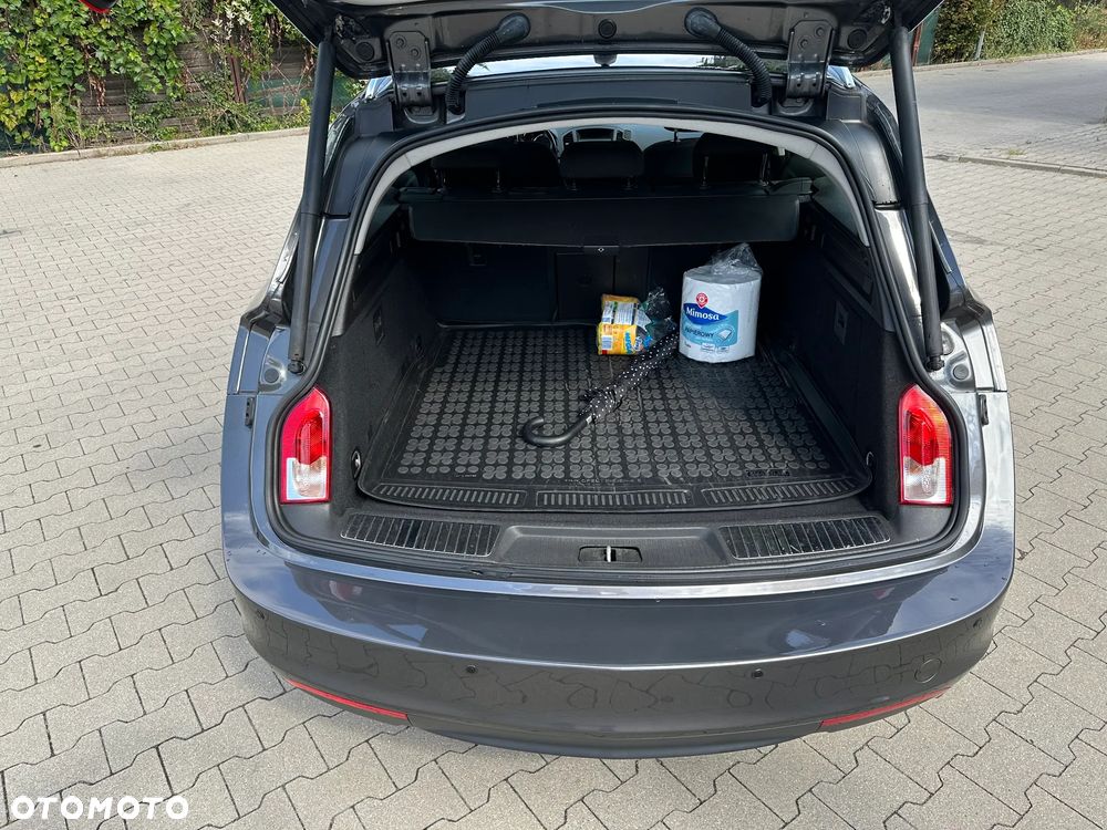 Opel Insignia 2.0 CDTI Edition - 10