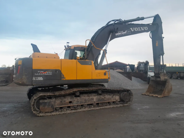 Volvo EC220D