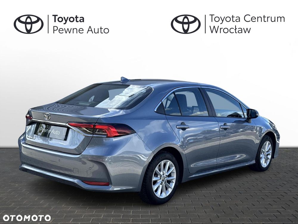 Toyota Corolla - 5