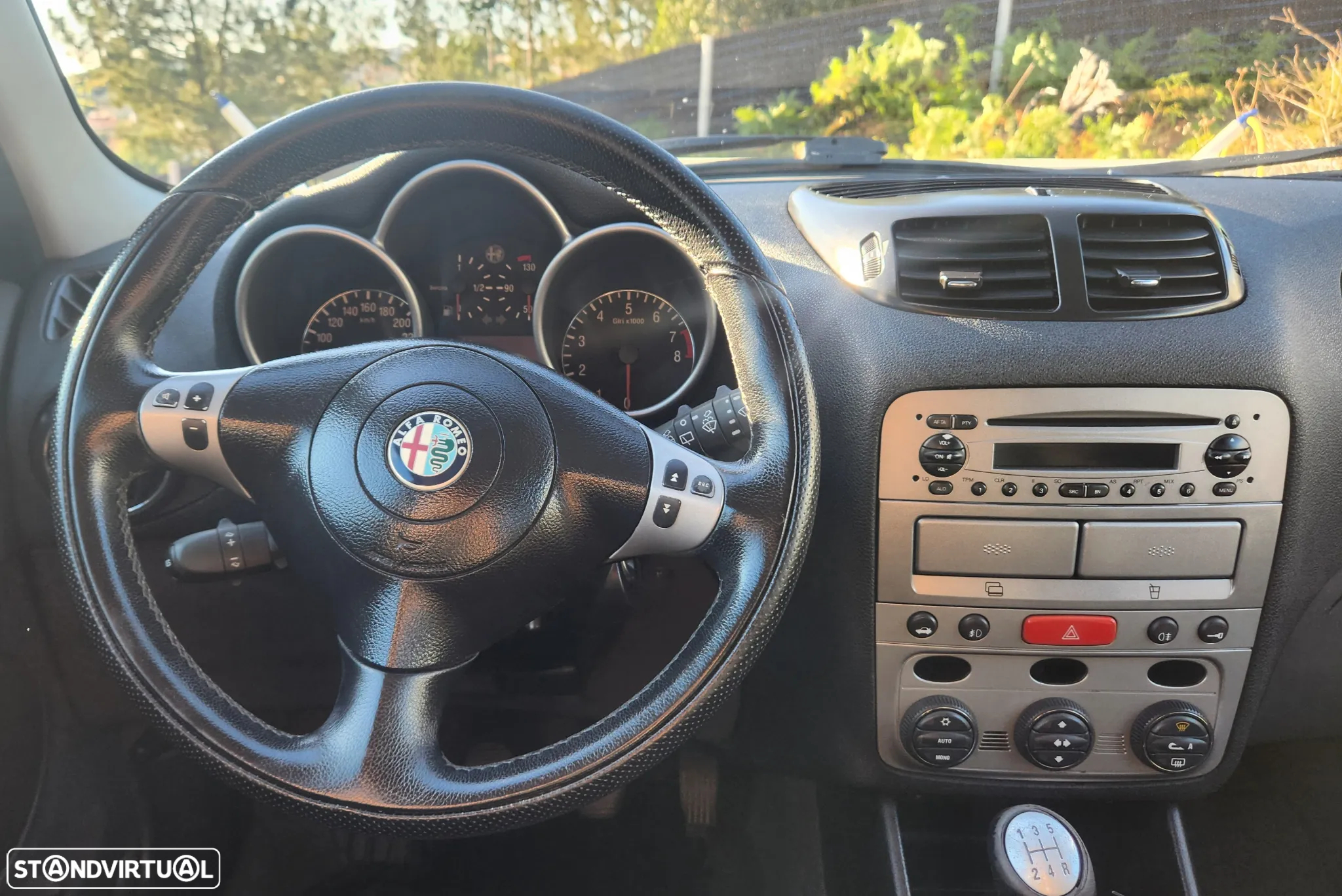 Alfa Romeo 147 1.6 TS Plus - 12
