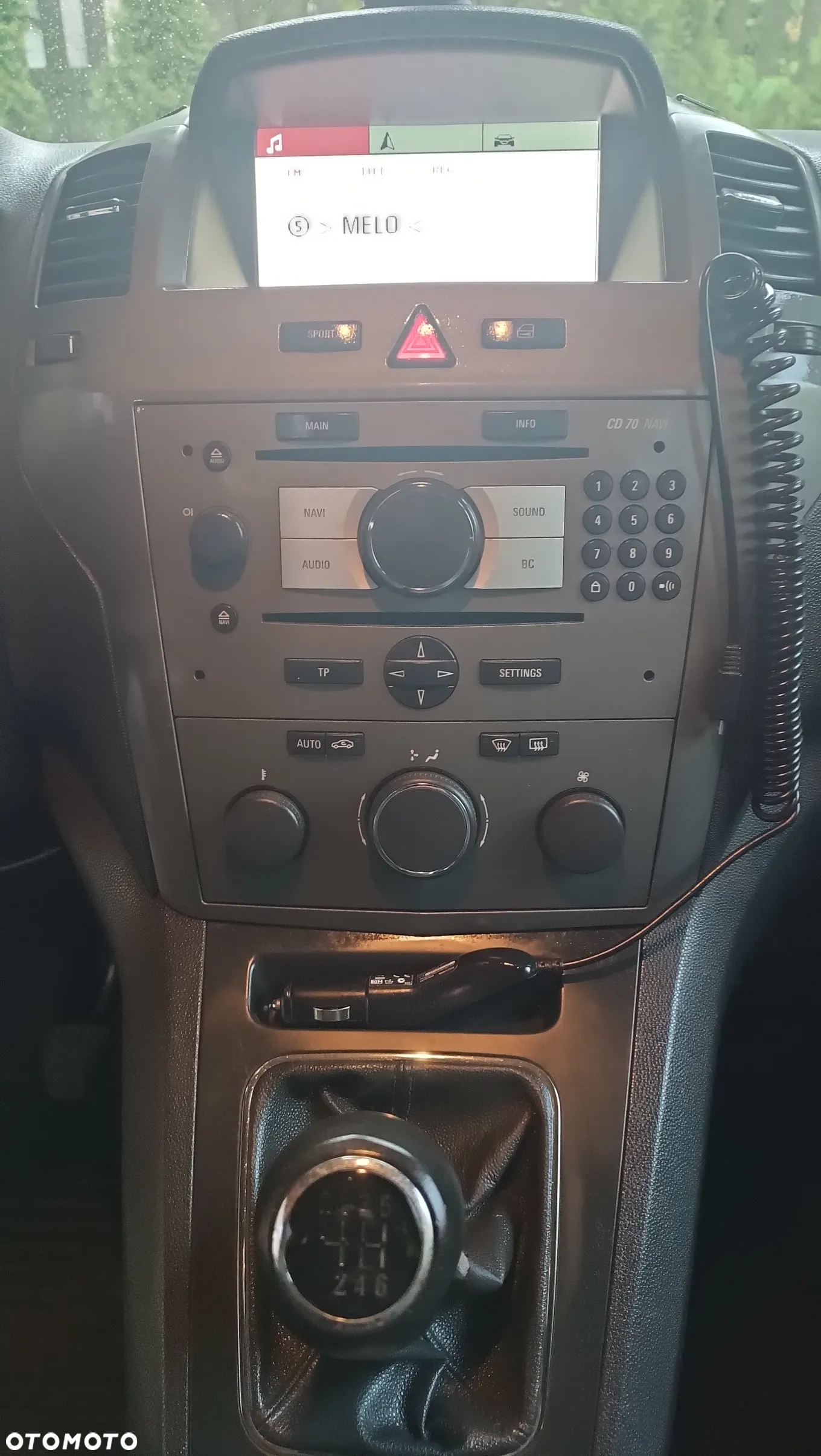 Opel Zafira 1.9 CDTI Cosmo - 4