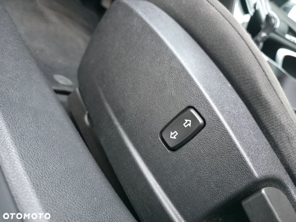 Opel Insignia 1.8 Cosmo - 40