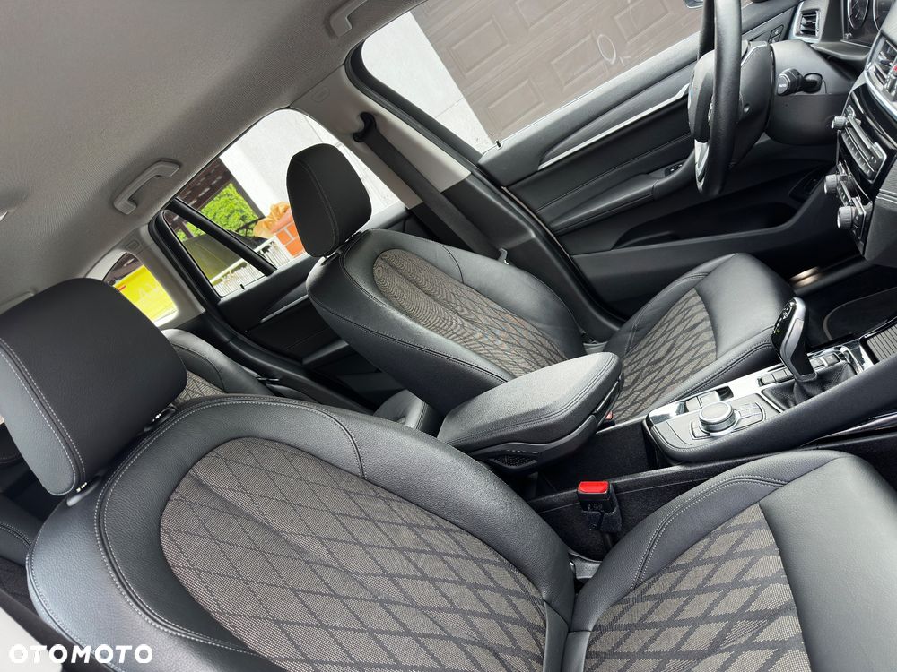 BMW X1 sDrive18d xLine sport - 17