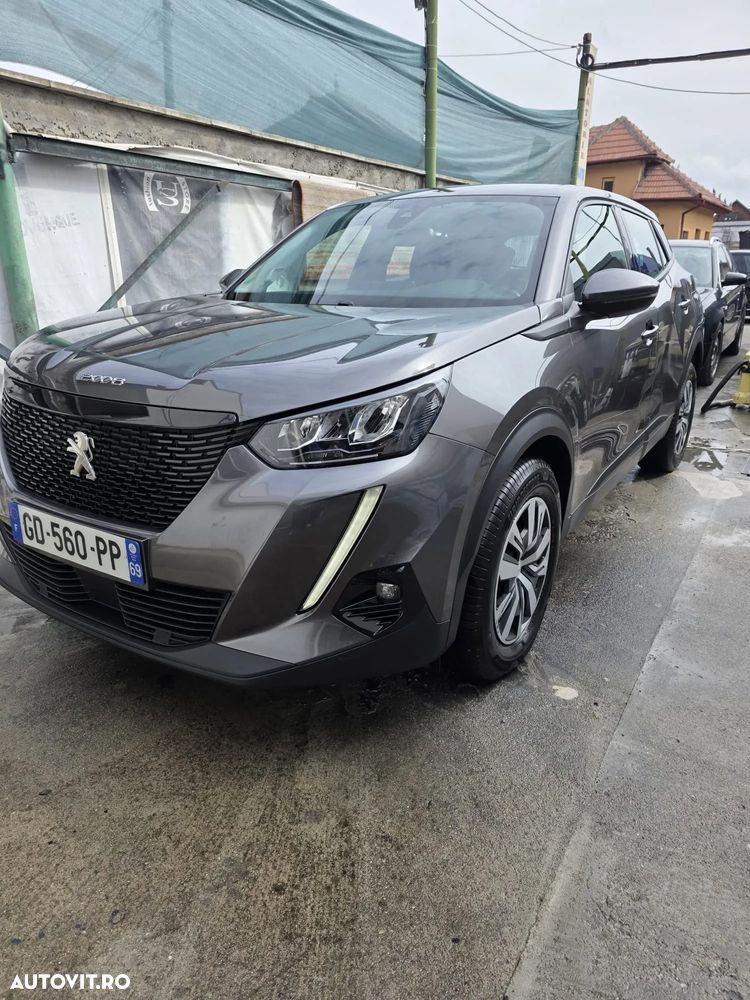 Peugeot 2008 1.5 BlueHDI STT EAT8 Allure - 9