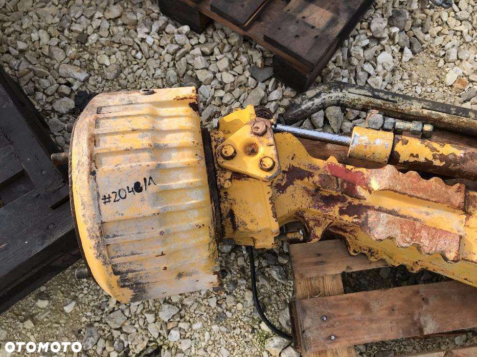 Most Carraro esso 710/19 czesci zwrotnica john deere sanderson bobcat - 3
