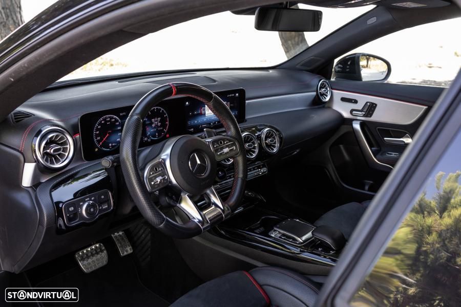 Mercedes-Benz CLA 35 AMG - 23