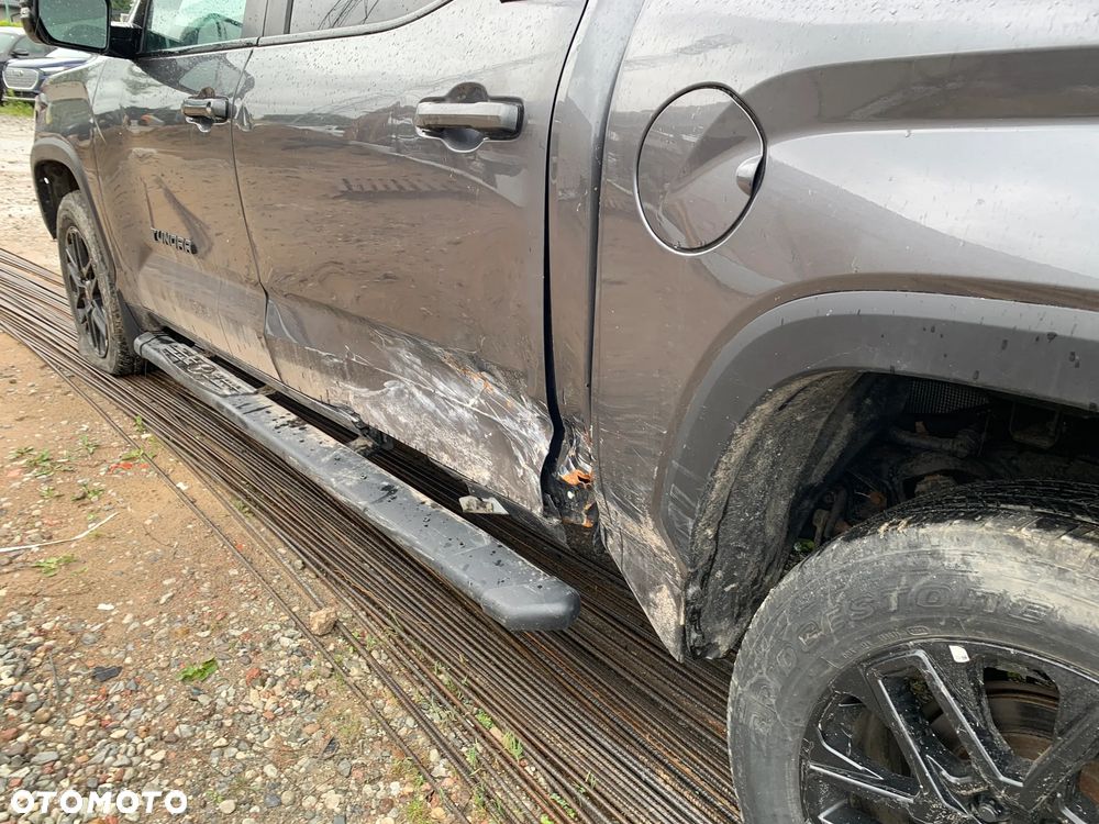 Toyota Tundra - 7