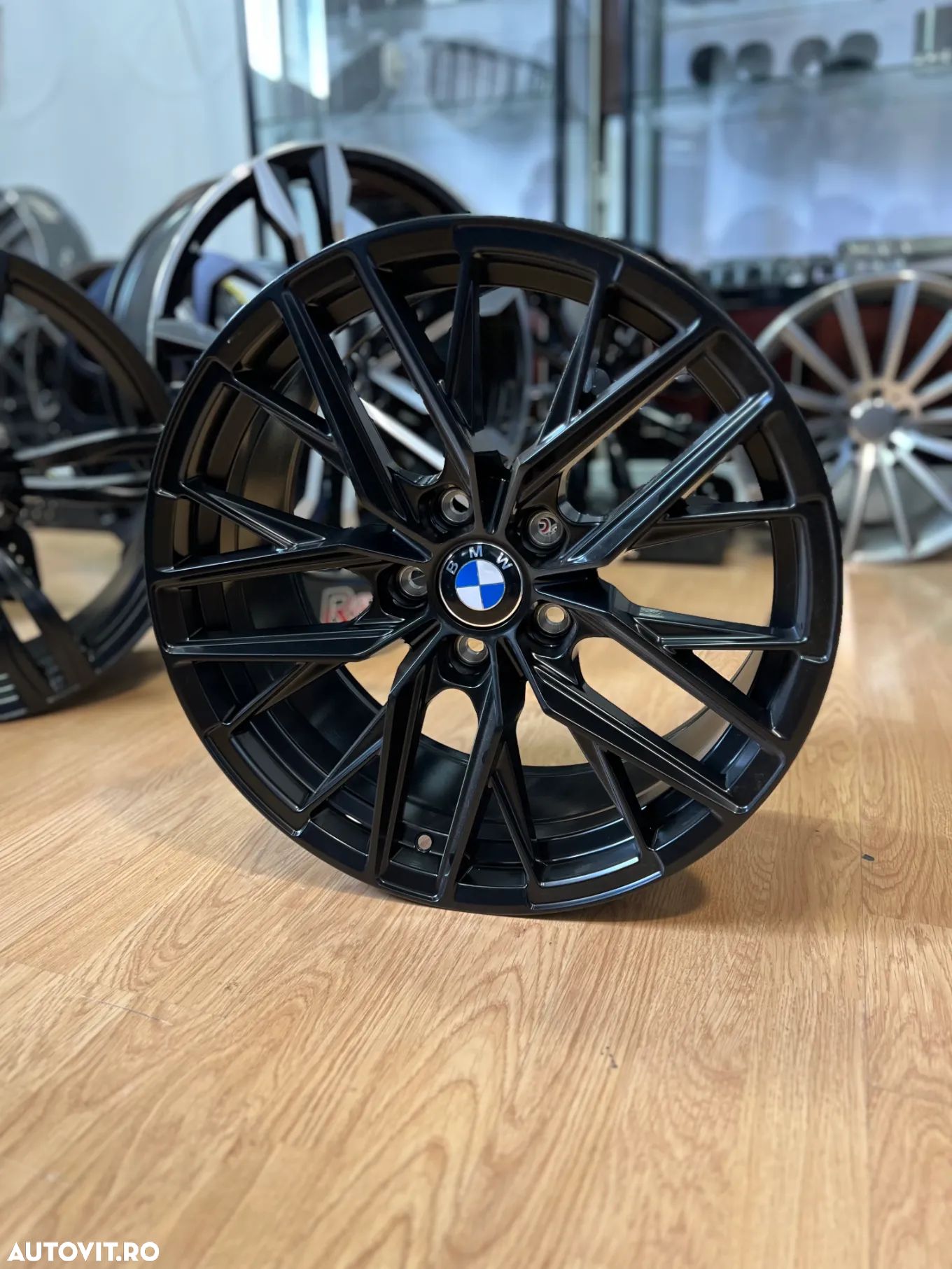 Jante Roti BMW 18 R18 BMW F10 F11 F30 F31 F32 F12  F07 GT F02 F01 X3 X4 cu o mica problema - 1