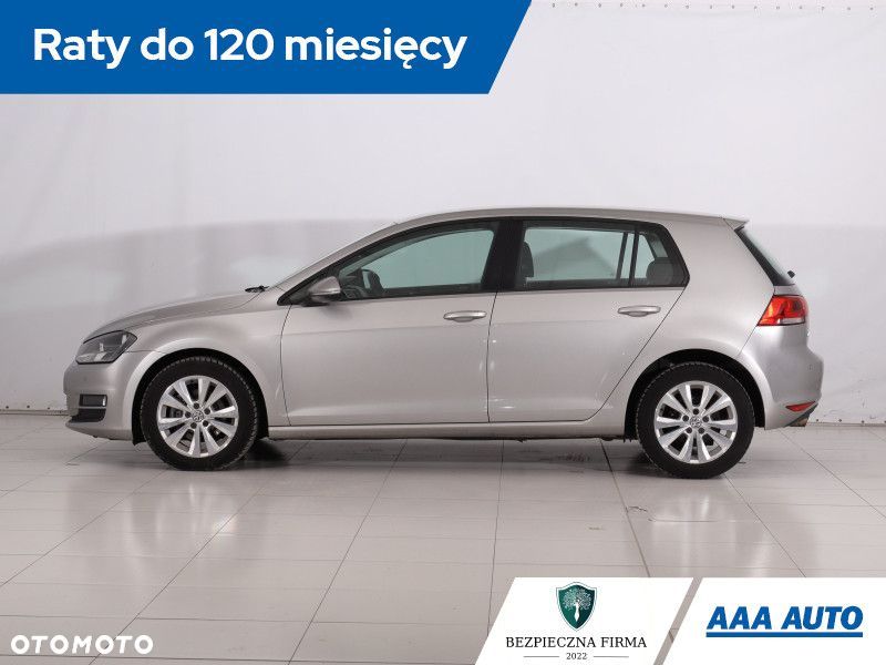 Volkswagen Golf - 4