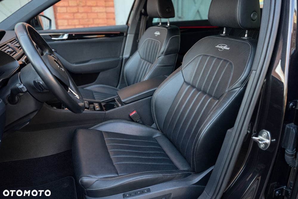 Skoda Superb 2.0 TDI DSG L&K - 15