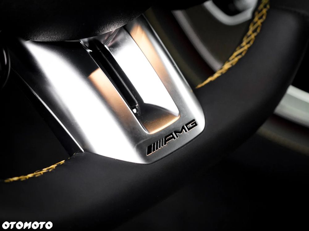 Mercedes-Benz Klasa E AMG 63 S 4Matic+ AMG Speedshift MCT-9G Final Edition - 21