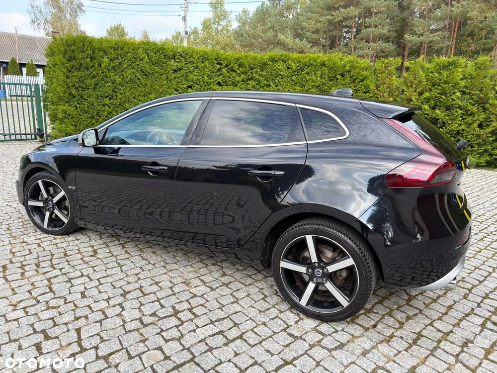 Volvo V40 D4 Drive-E R-Design Momentum - 8