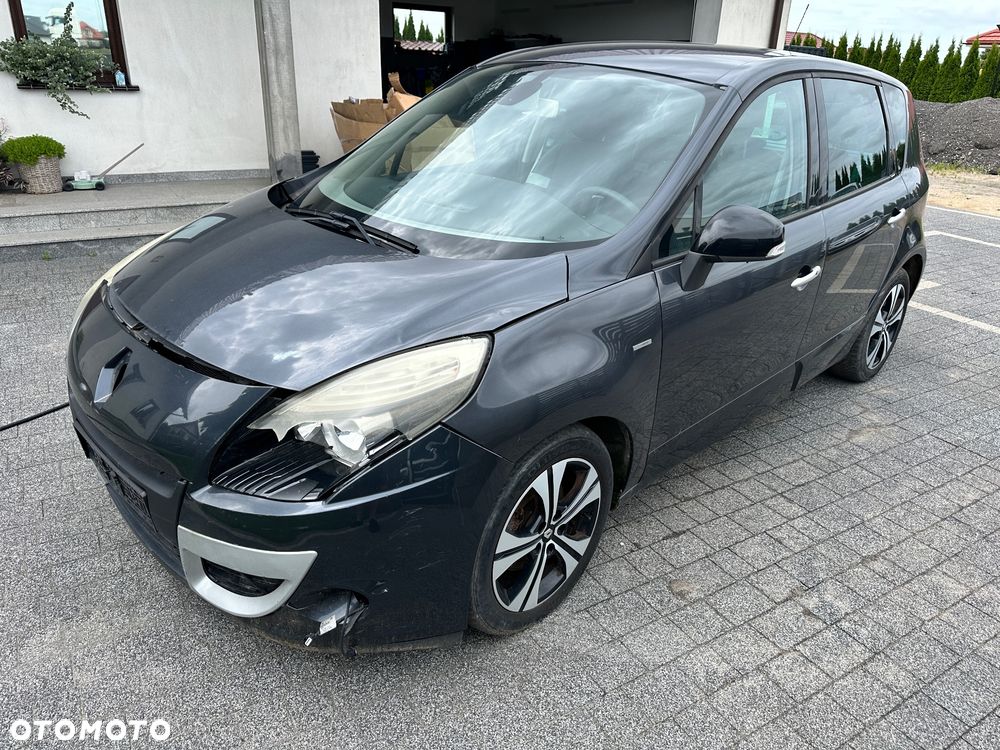 Renault Scenic 1.6dCi Energy Bose Edition - 4