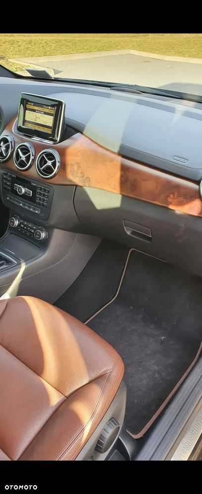 Mercedes-Benz Klasa B 180 CDI (BlueEFFICIENCY) - 6