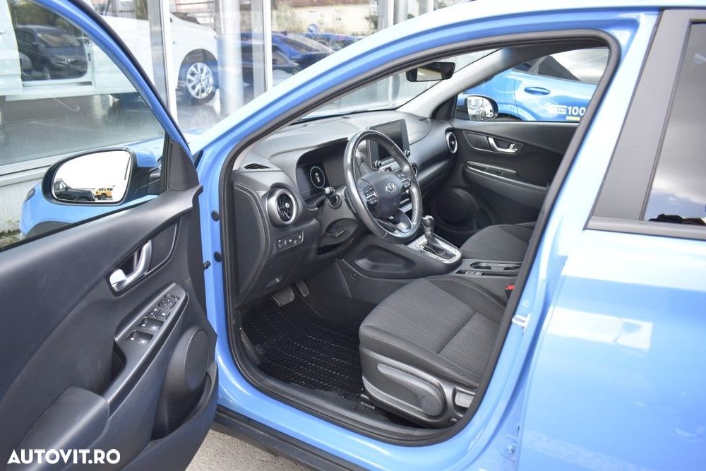 Hyundai KONA - 35