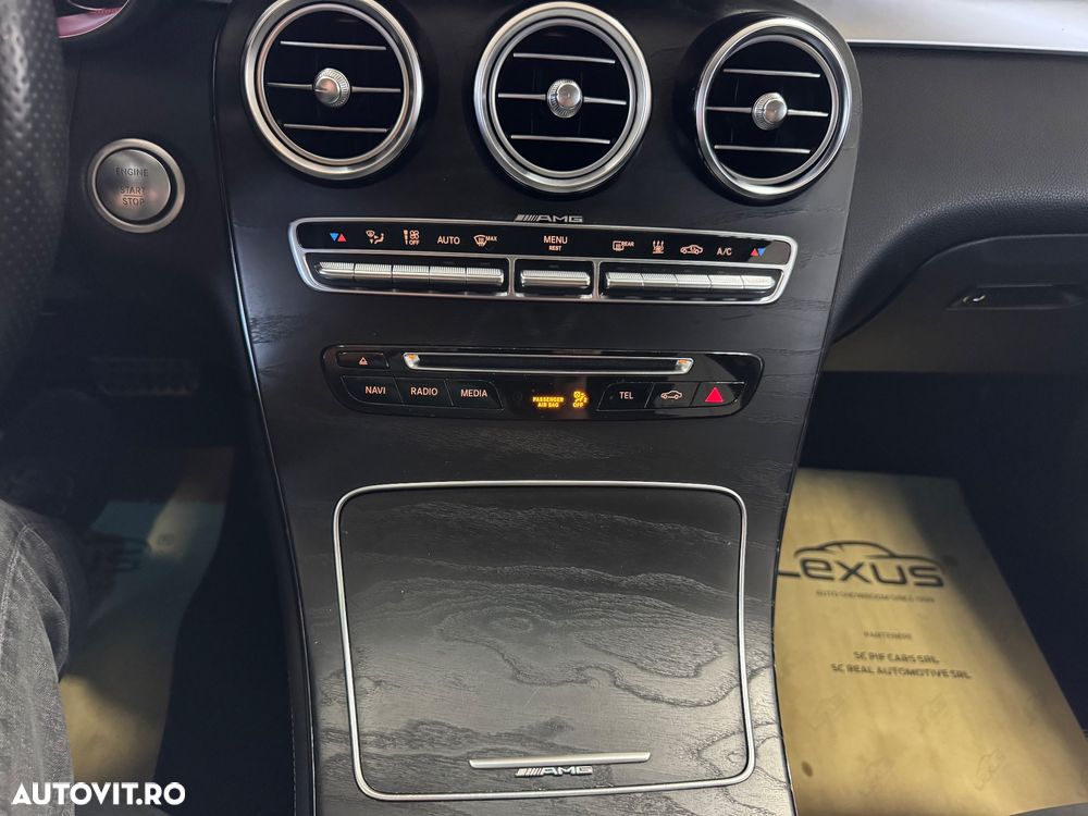 Mercedes-Benz GLC 350 e 4Matic 7G-TRONIC AMG Line - 34