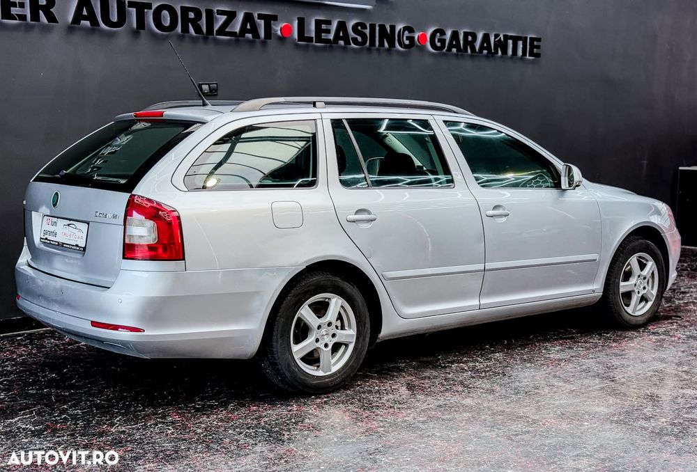 Skoda Octavia 2.0 TDI Ambiente - 10