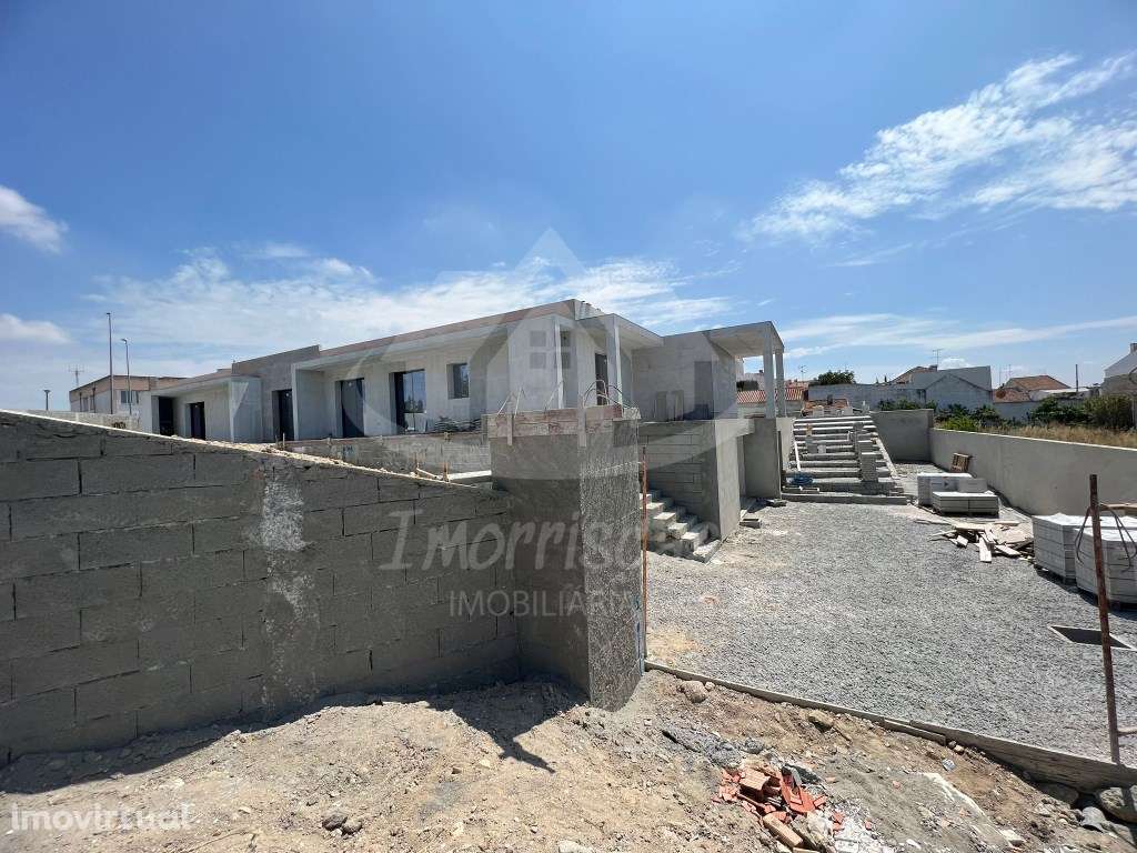 Moradia T4 térrea com piscina, jacuzzi, ginásio e cinema no Cartaxo... - Grande imagem: 2/60