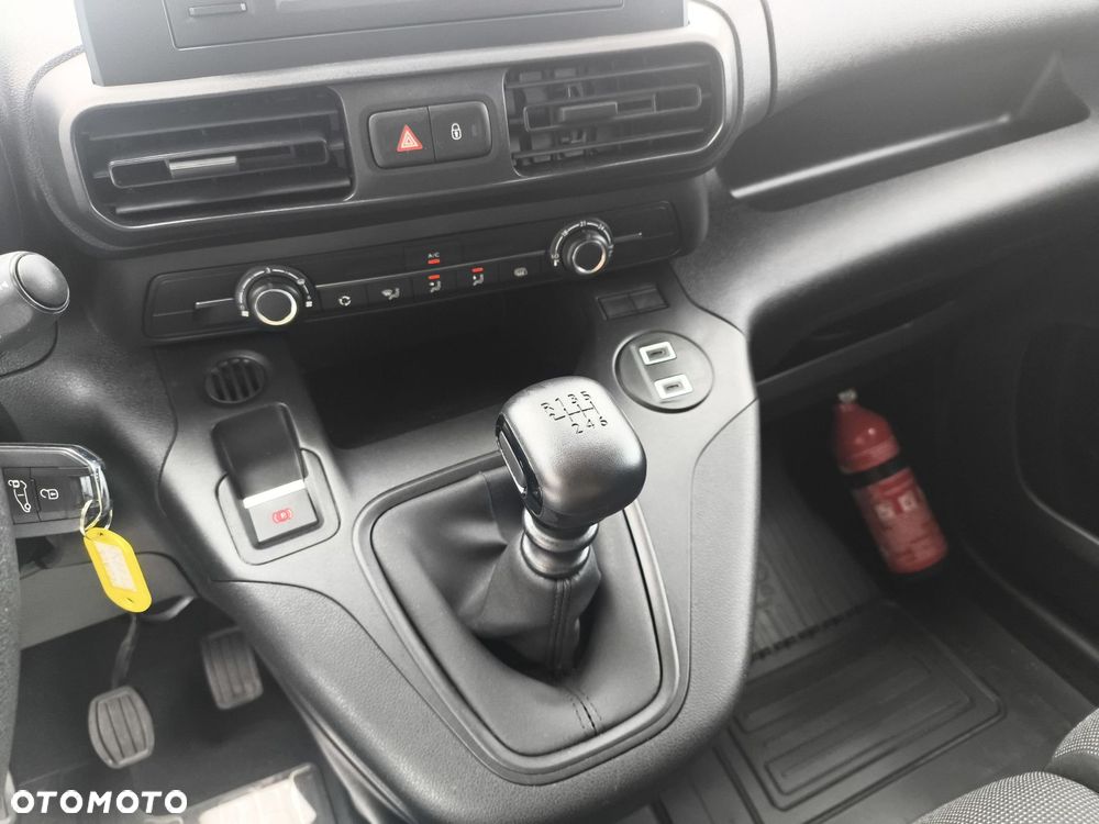 Toyota PROACE CITY - 24