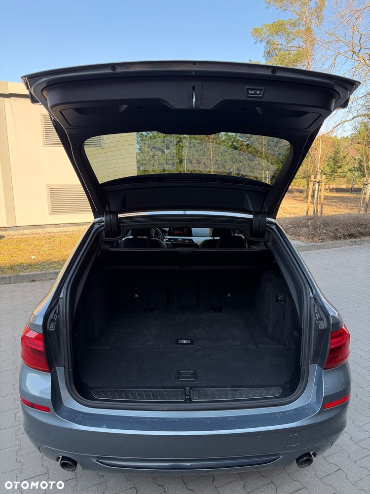 BMW Seria 5 520d xDrive Sport Line - 7