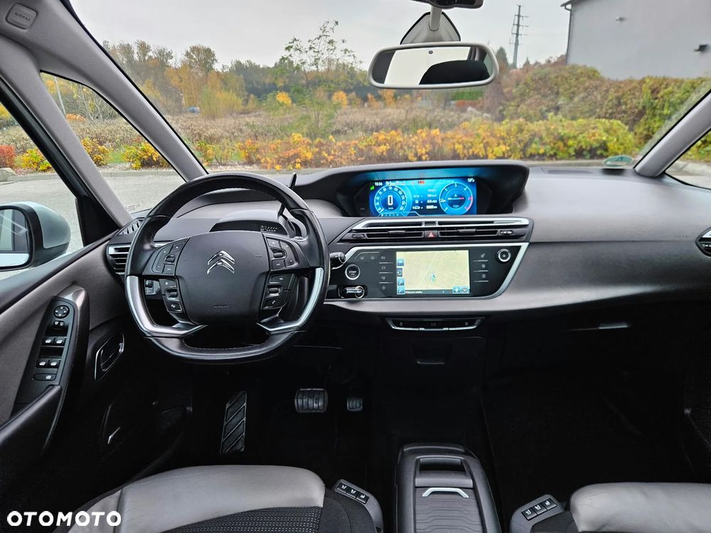 Citroën C4 Grand Picasso BlueHDi 120 EAT6 Exclusive - 19