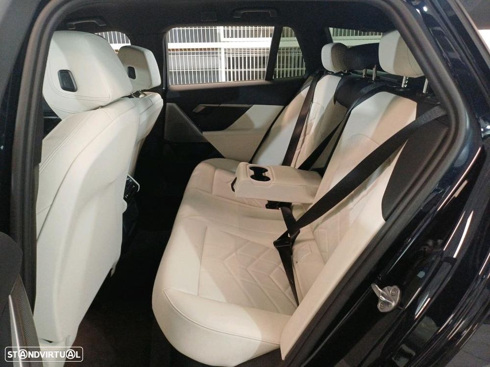 BMW i5 Touring eDrive40 - 8