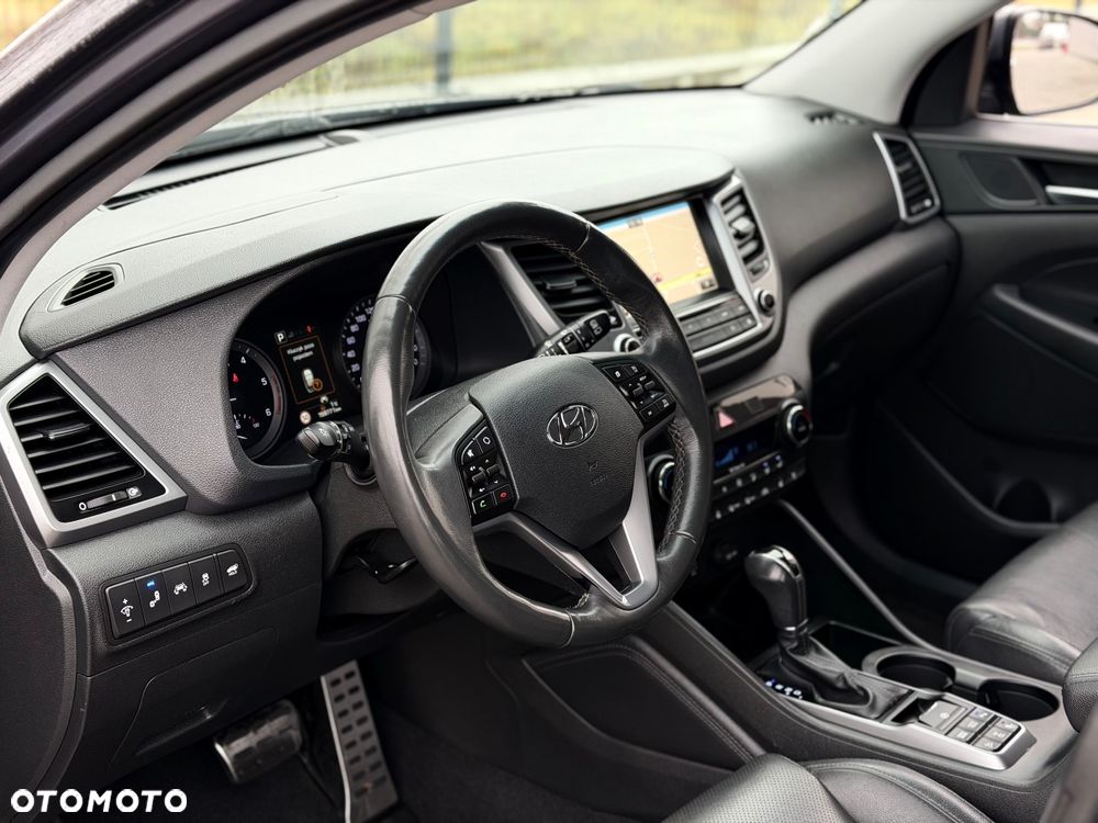 Hyundai Tucson 2.0 CRDI 4WD Automatik Premium - 14