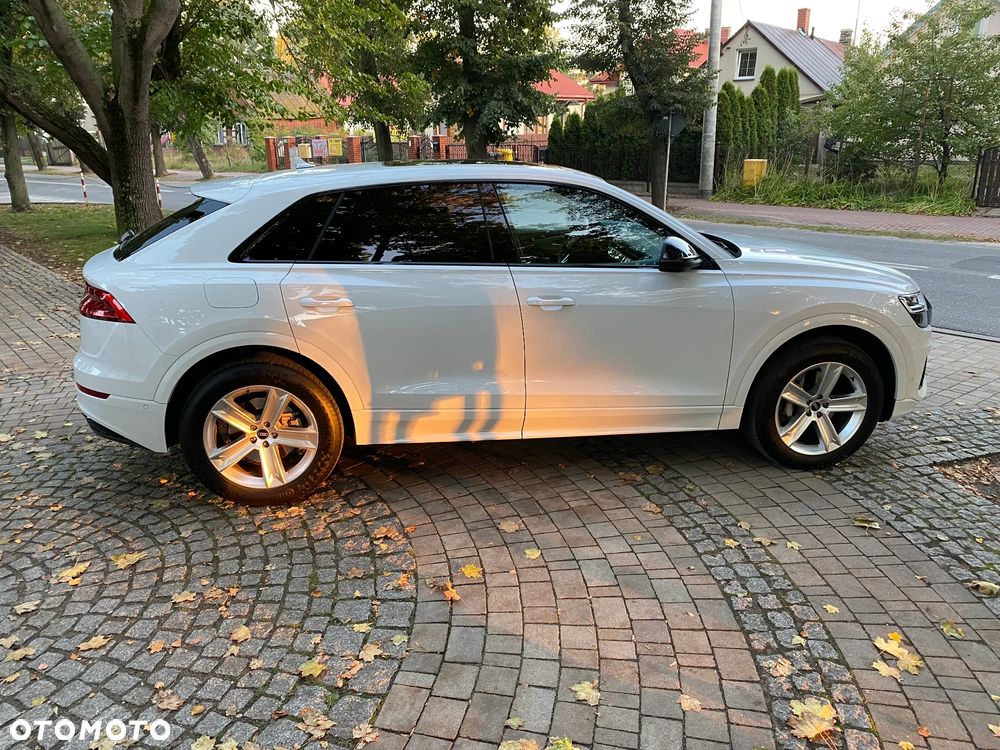 Audi Q8 - 15