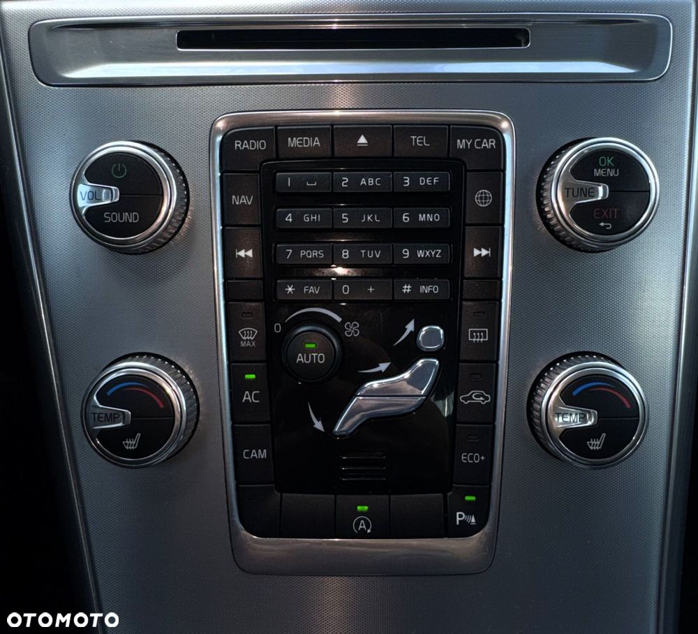 Volvo XC 60 - 18