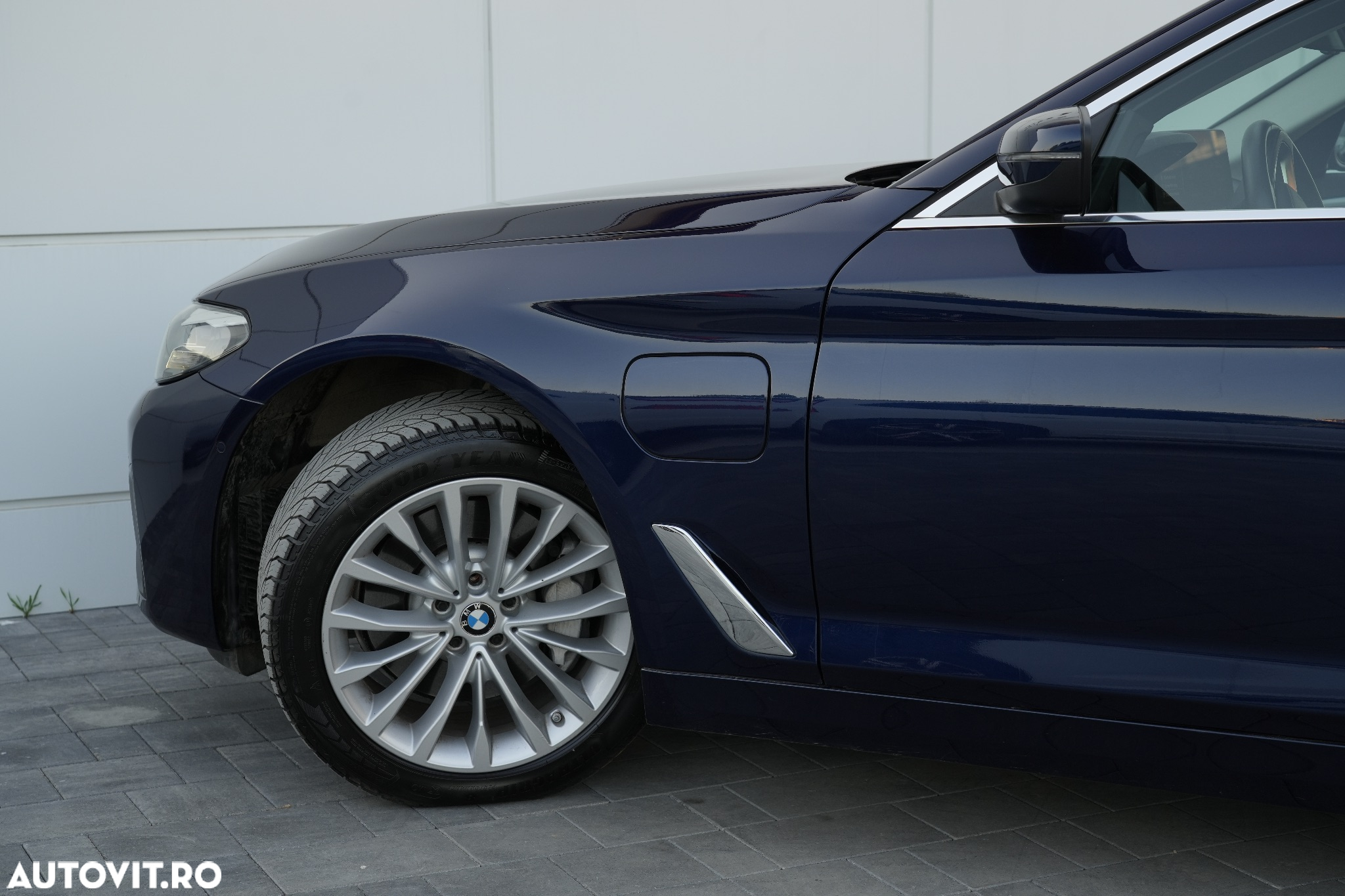 BMW Seria 5 530e AT PHEV - 24