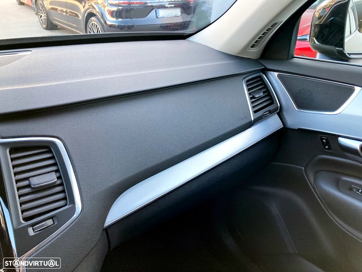Volvo XC 90 - 18