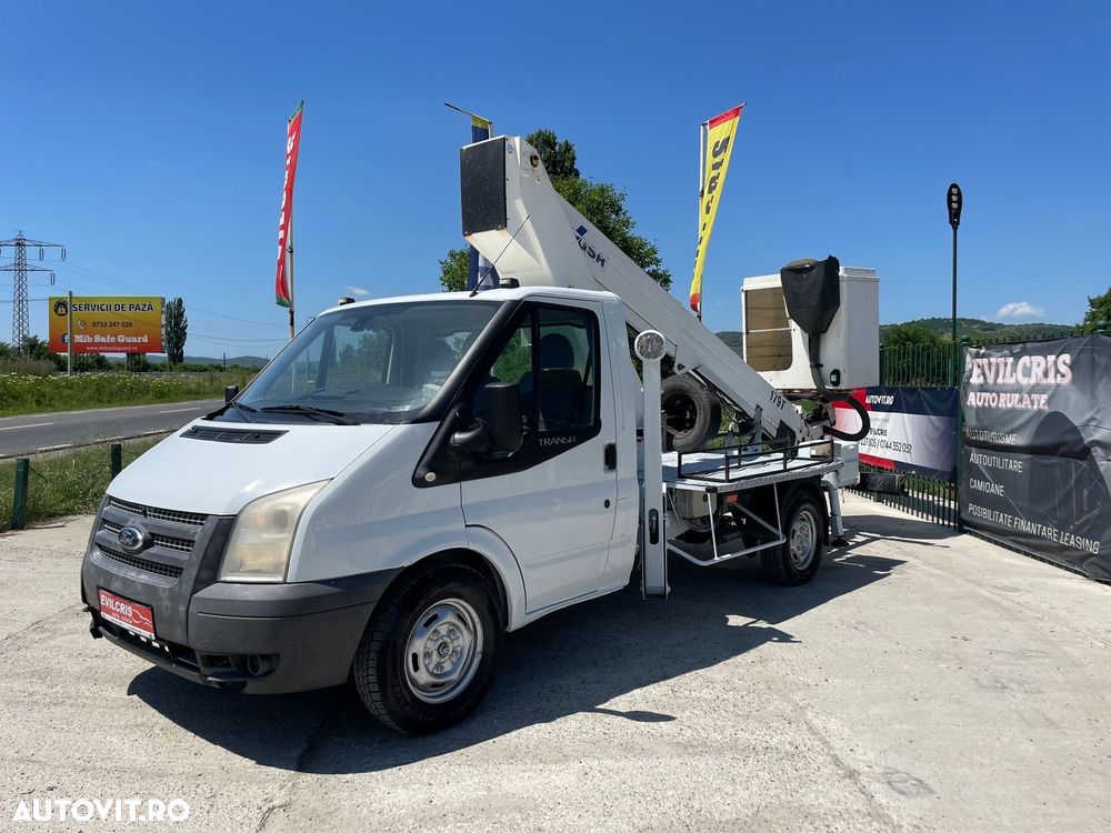 Ford Transit NACELA 4x4 18 M - 30