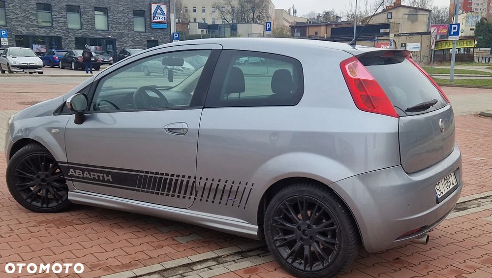 Fiat Punto - 2