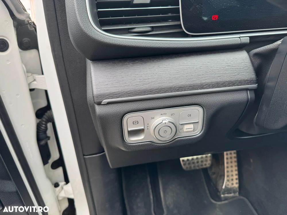 Mercedes-Benz GLE - 22