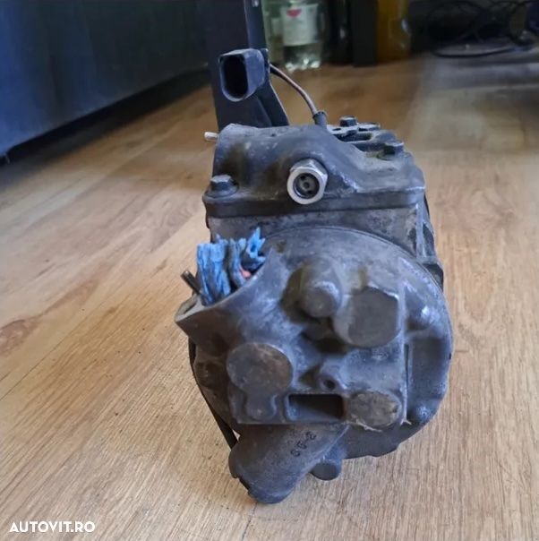 Compresor clima ac aer conditionat climatronic Volkswagen Vw Polo 1.2i Skoda Fabia 2000-2007 1.2i AZQ BME Seat Ibiza 1.2 fsi 1.4 fsi 1.9 tdi Seat Cordoba 1.4i audi A2 cod: 6Q0820803K , 447180-7295 , 6SEU14C ( 6 pk ) - 4