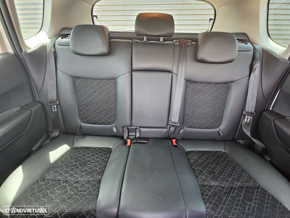Peugeot 3008 1.6 BlueHDi Allure - 23
