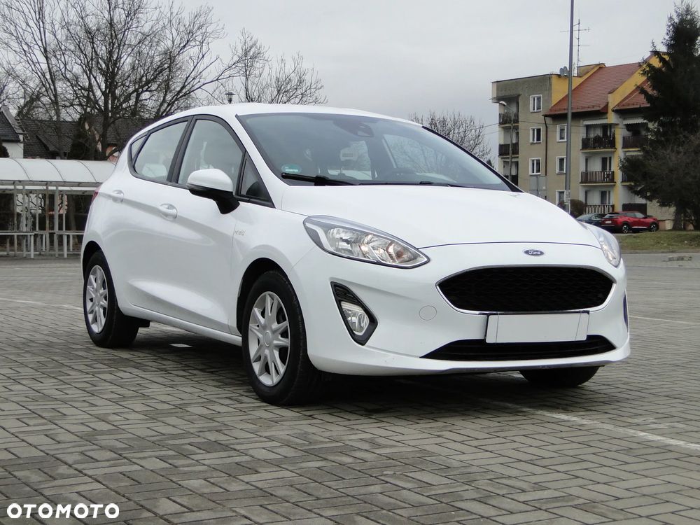 Ford Fiesta - 9