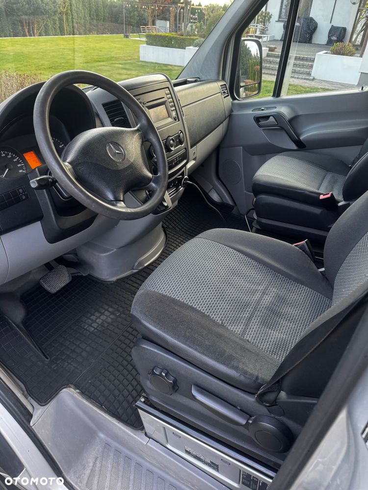 Mercedes-Benz Sprinter 319 CDI - 11