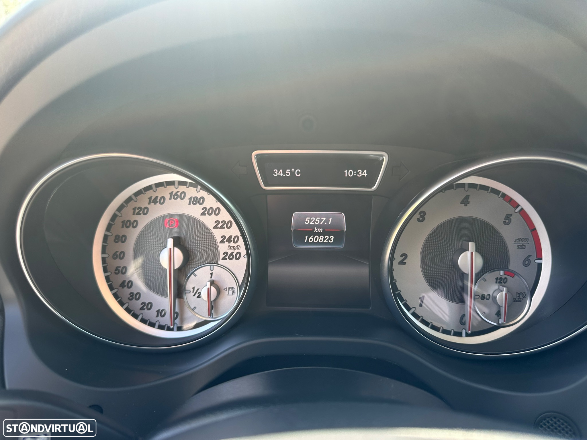 Mercedes-Benz GLA 180 CDi Style - 16