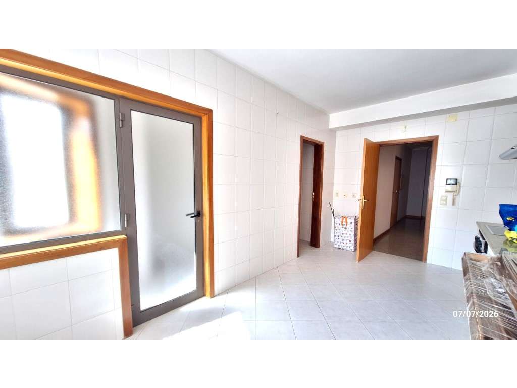 Apartamento T2 cond/fechado, Carvalhos, VN Gaia - Grande imagem: 3/19