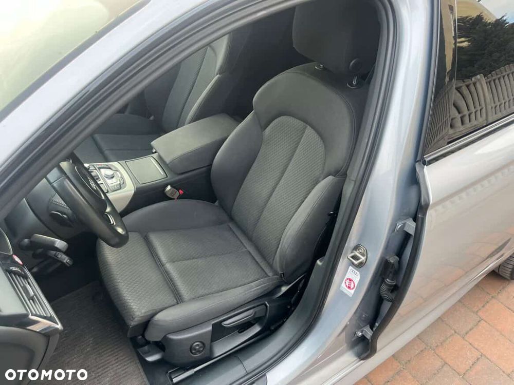 Audi A6 Avant 2.0 TDI Ultra S tronic - 15